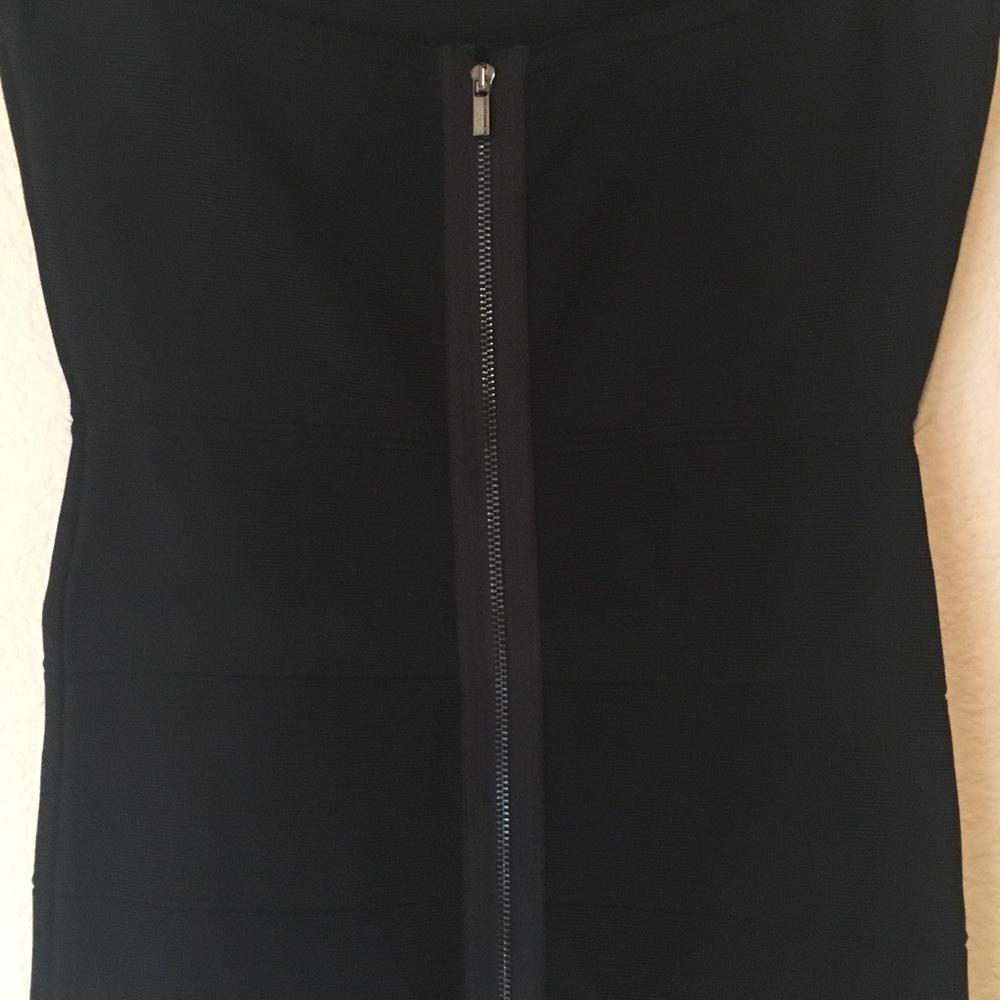 New BCBG Alyona Black Bandage Dress Small - Picture 5 of 8